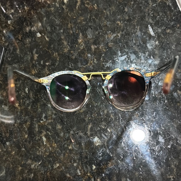 KREWE Multicolor Sunglasses - Picture 3 of 7